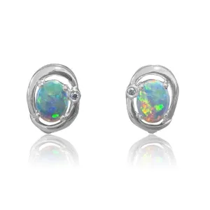 18kt White Gold Crystal Opal earrings