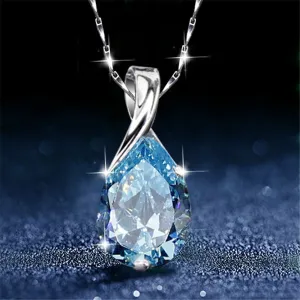 Aquamarine gemstones diamond pendant necklaces