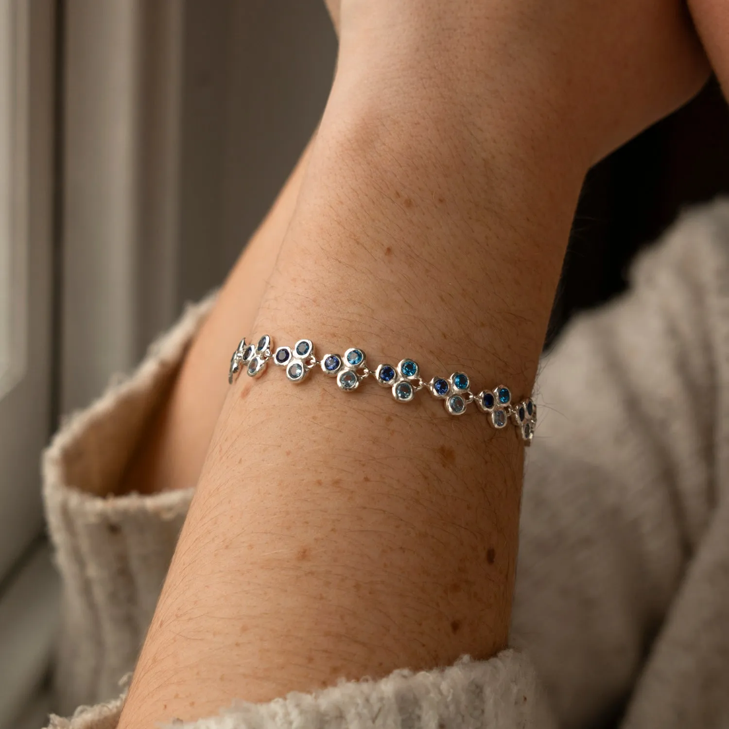 Blues Trio Array Line Bracelet