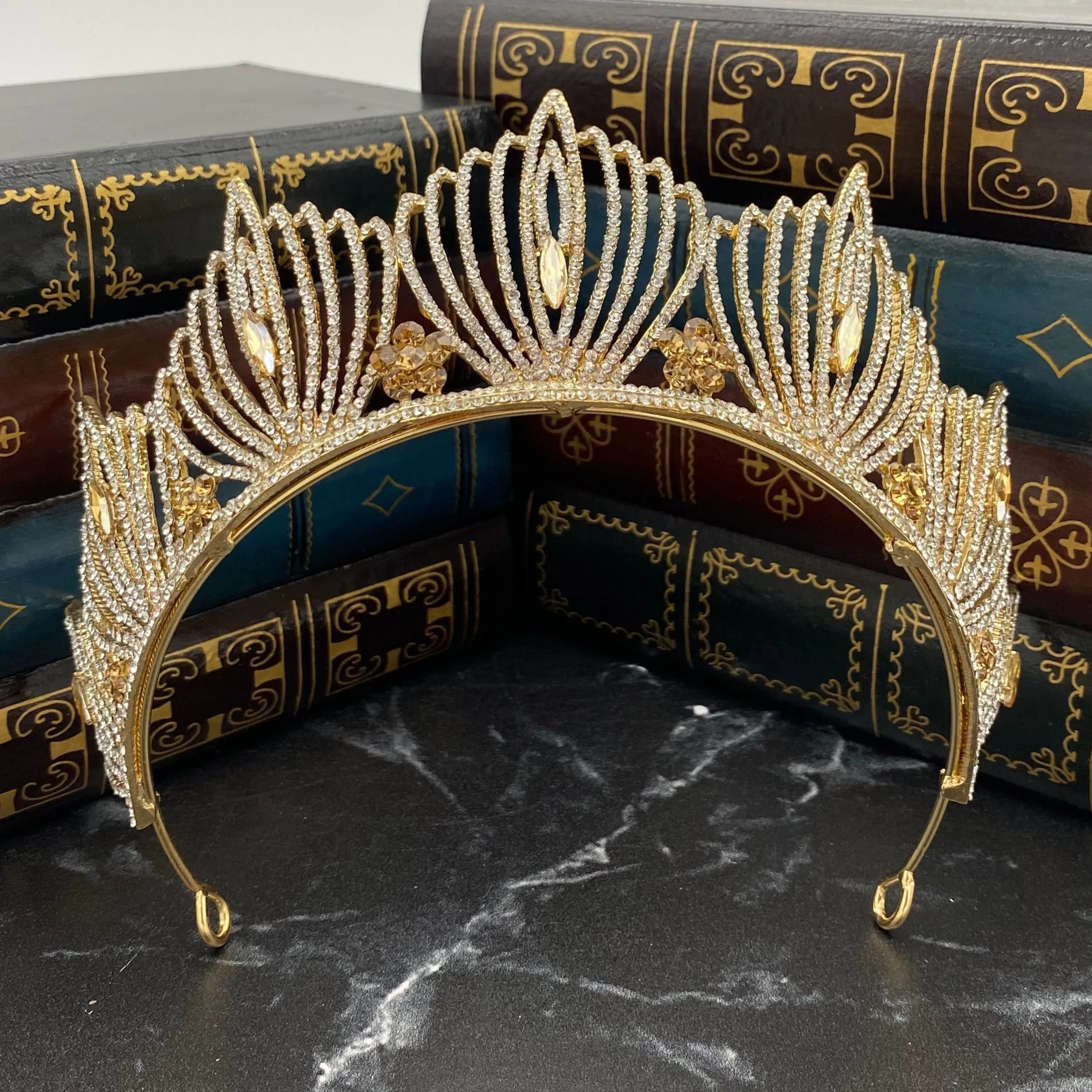 Brook's Tiara in Gold