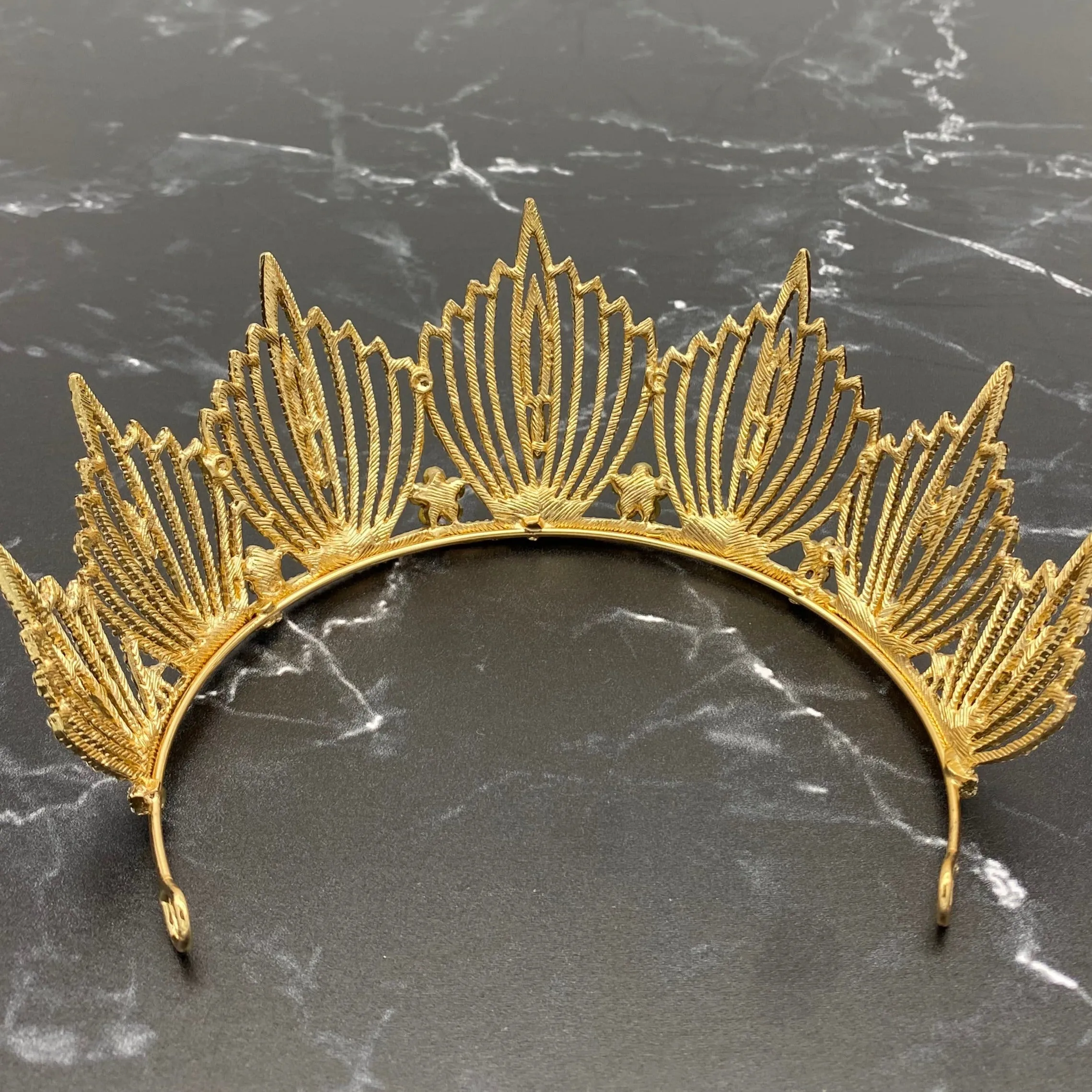 Brook's Tiara in Gold