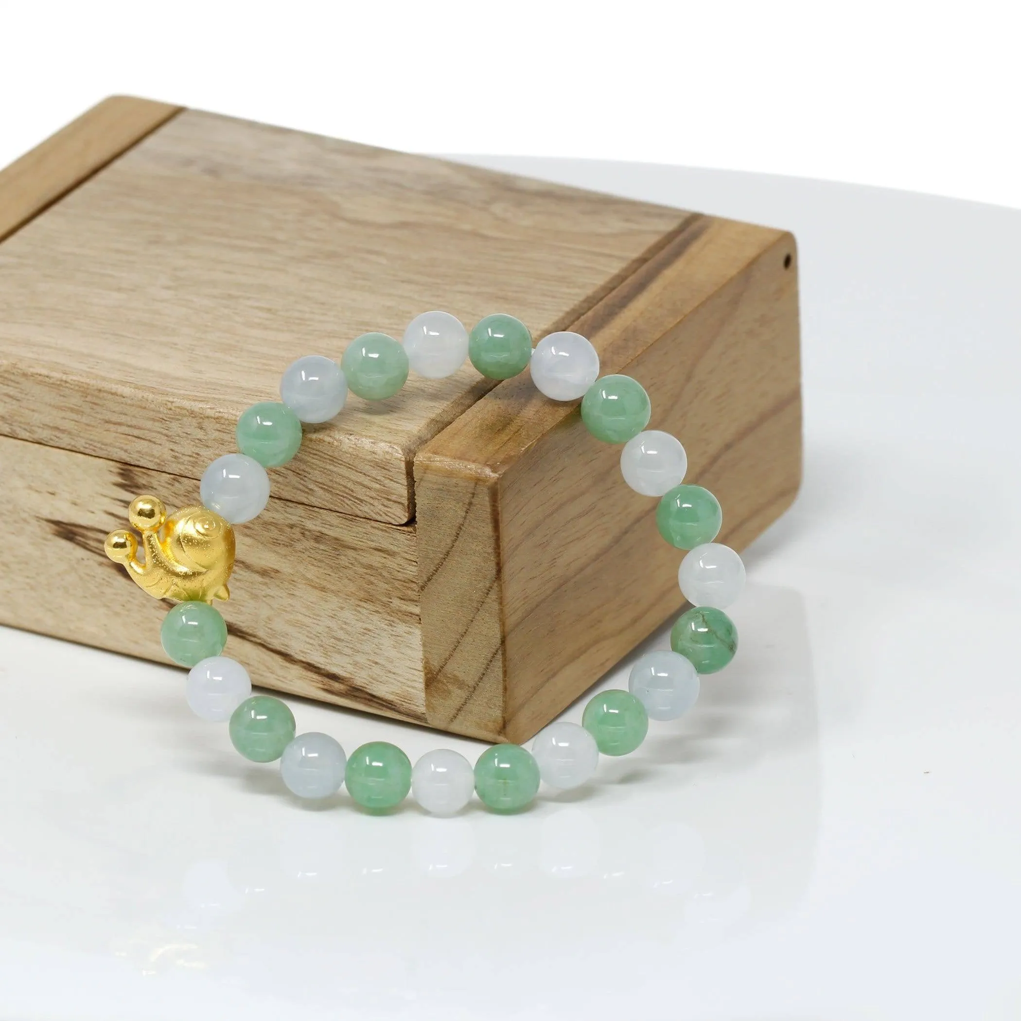 Genuine High-quality Jade Jadeite Bracelet Bangle with 24k Yellow Gold Snail Charm #428