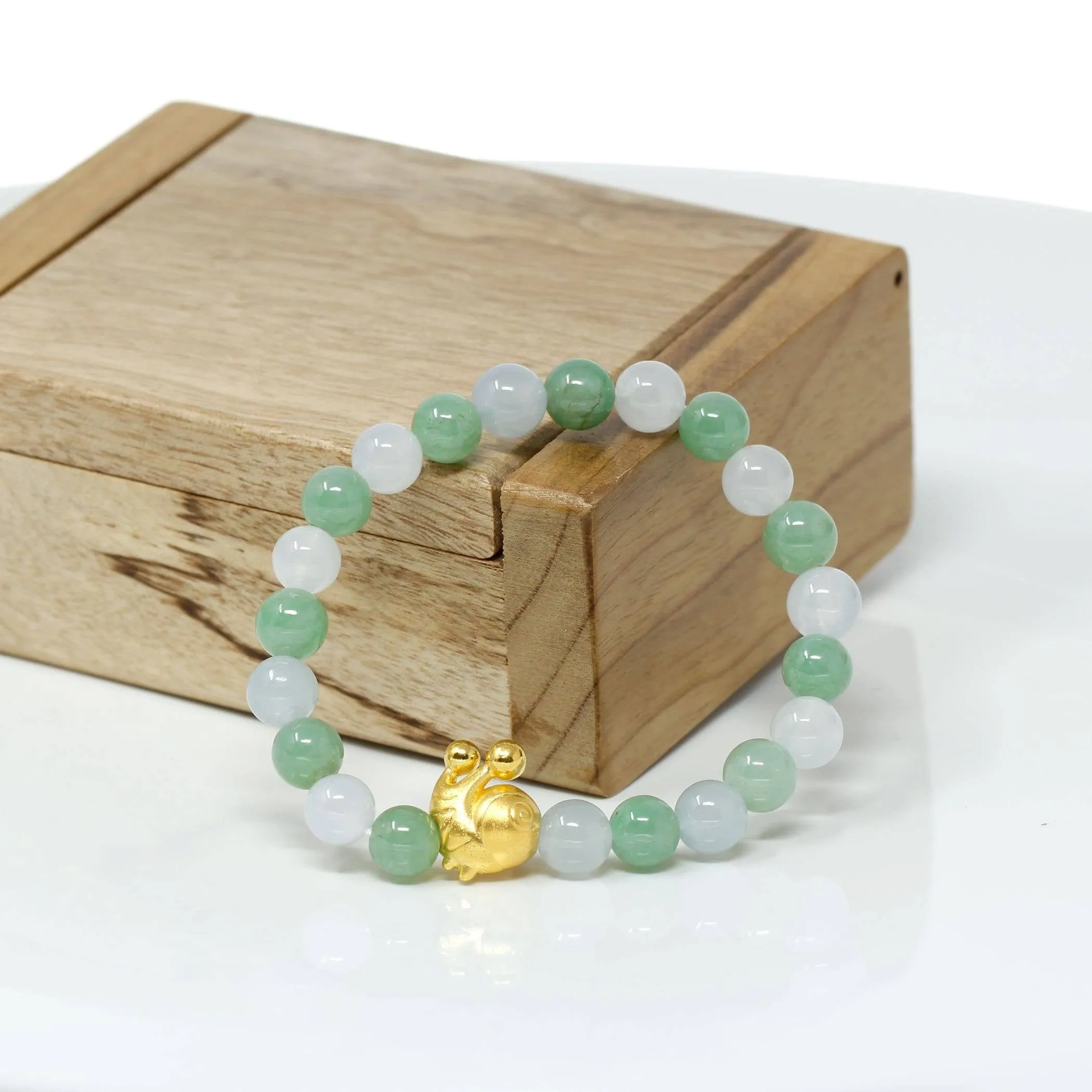 Genuine High-quality Jade Jadeite Bracelet Bangle with 24k Yellow Gold Snail Charm #428