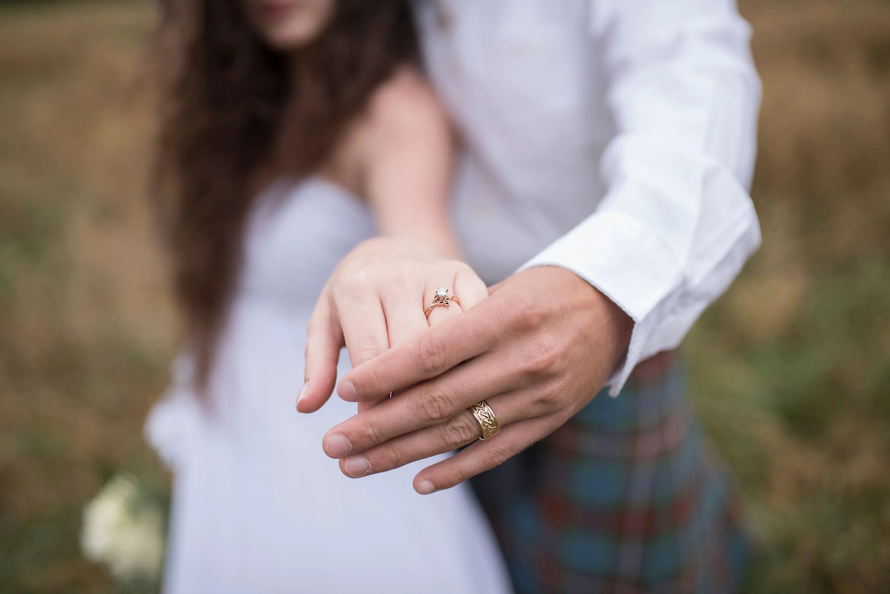 Interlocking Wedding Set with Diamond