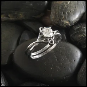 Interlocking Wedding Set with Diamond