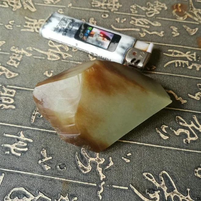 Natural Kunlun Jade Rough Nephrite Raw (139g, 7.5X5X3cm)